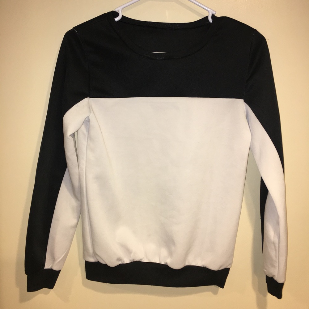 Black and White Classy Top